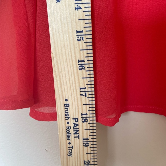 GB Embroidered Red Colorful Cropped Sleeveless Blouse Size Large - Picture 8 of 9